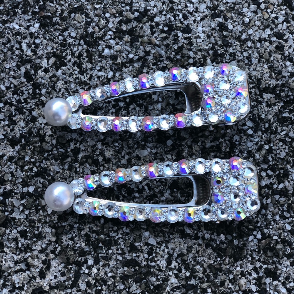 Trendy Diamond Jewel Hair Clips With Pearl Accent